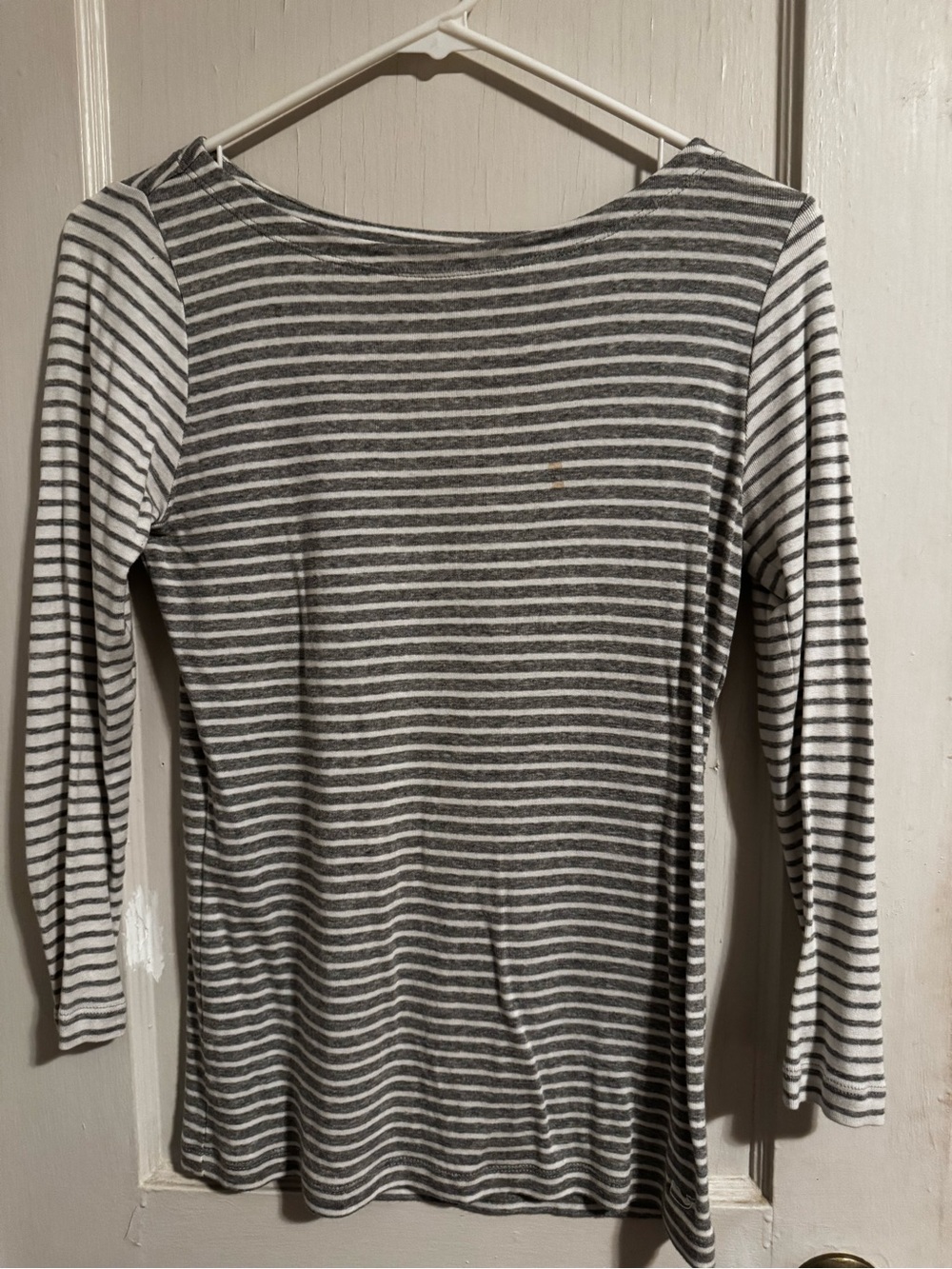 Vineyard Vines Gray and White Striped Long-Sleeve Tee